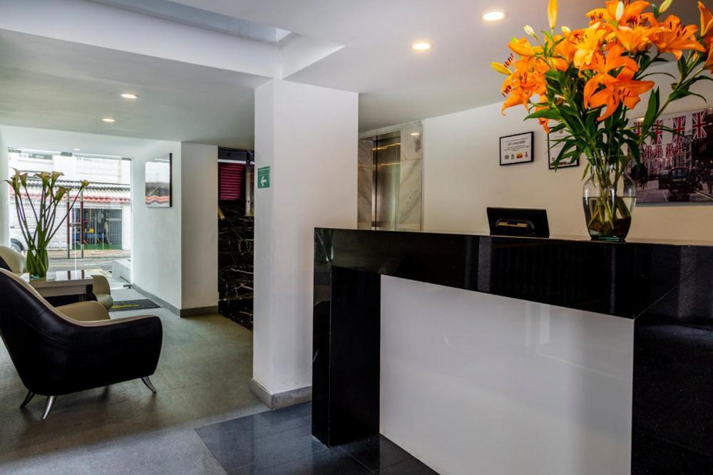 Apartasuite Edificio Monir Bogotá Eksteriør bilde
