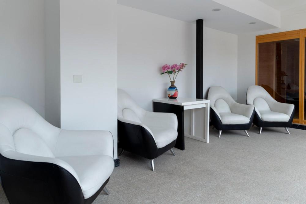 Apartasuite Edificio Monir Bogotá Eksteriør bilde